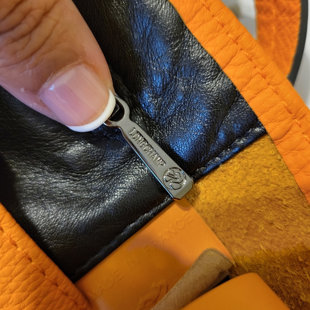 Longchamp Essential Leather Tote in Orange/Silver - Picture 10 of 16